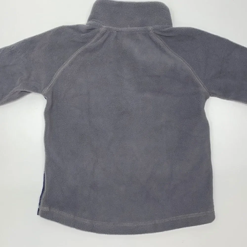 NWT ❤️ Gap sweater